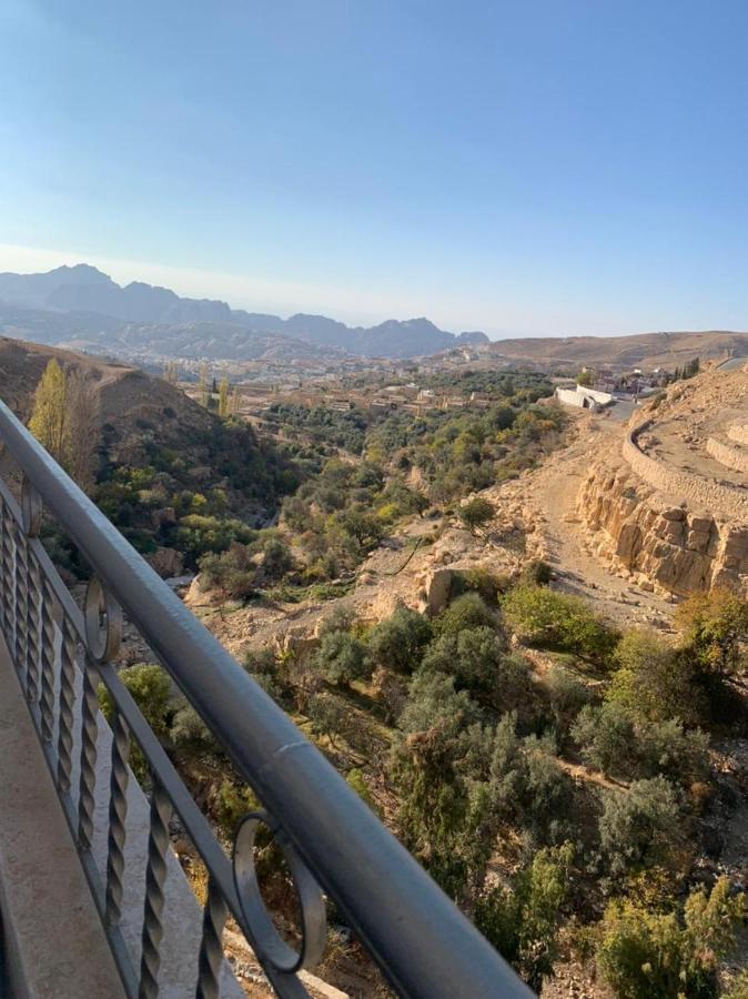 Al Anbat Hotel & Restaurant Wadi Musa Exteriér fotografie
