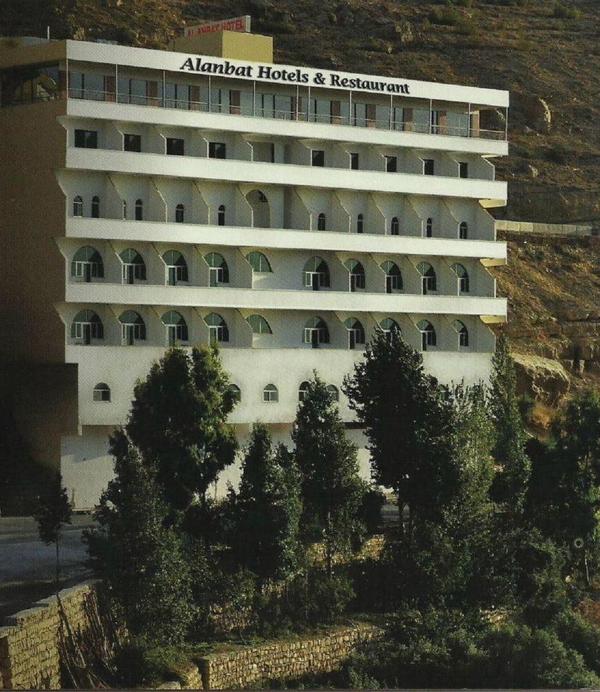 Al Anbat Hotel & Restaurant Wadi Musa Exteriér fotografie
